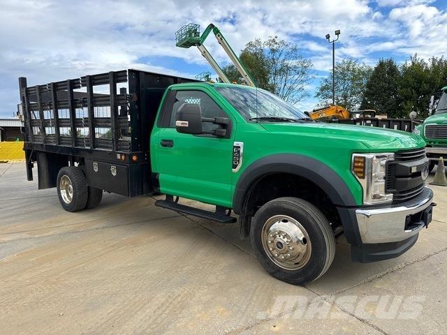 Ford F-450 Ciężarówki typu Platforma / Skrzynia