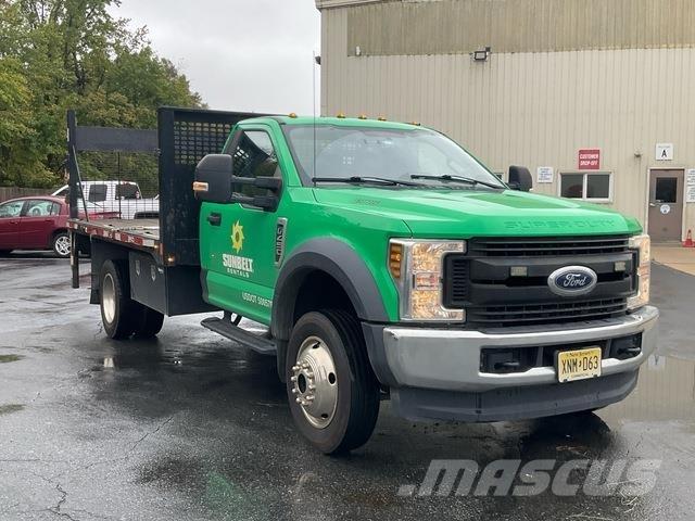 Ford F-450 Ciężarówki typu Platforma / Skrzynia