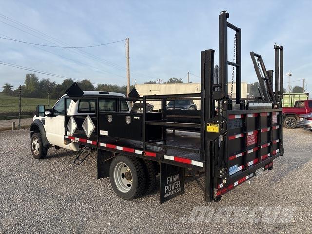 Ford F-450 Ciężarówki typu Platforma / Skrzynia