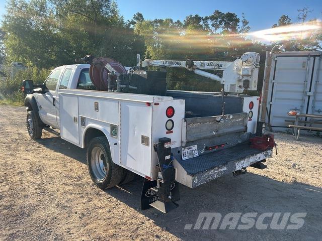 Ford F-450 Pojazdy komunalne
