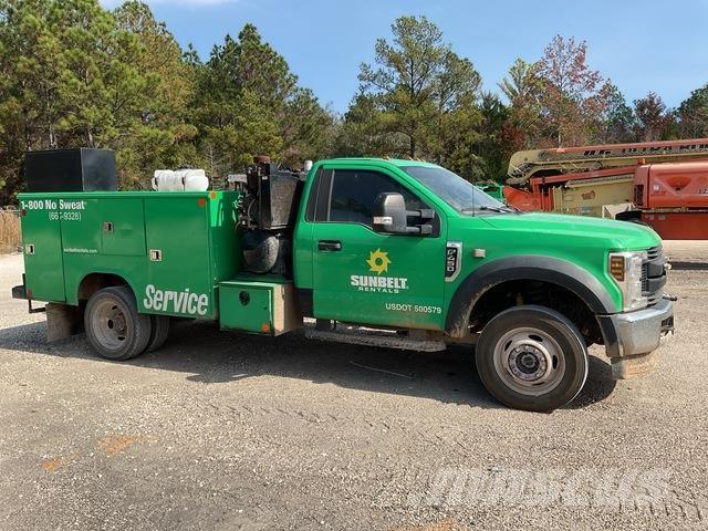 Ford F-450 Pojazdy komunalne