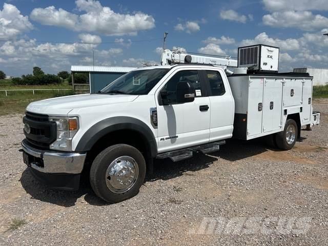 Ford F-550 Pojazdy komunalne