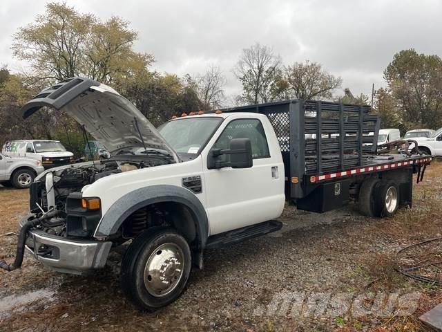 Ford F-550 Ciężarówki typu Platforma / Skrzynia
