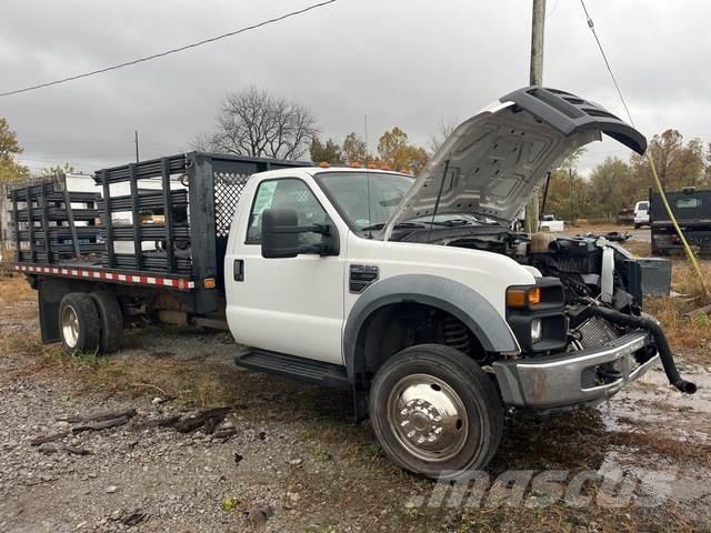 Ford F-550 Ciężarówki typu Platforma / Skrzynia