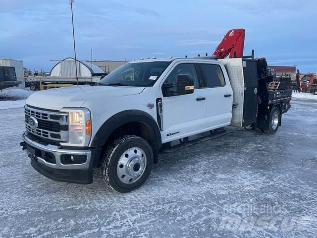 Ford F-550 Inne