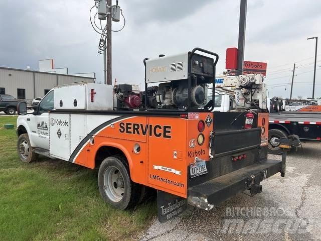Ford F-550 Pojazdy komunalne