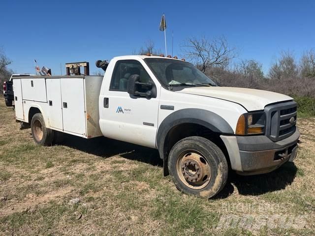 Ford F-550 Pojazdy komunalne