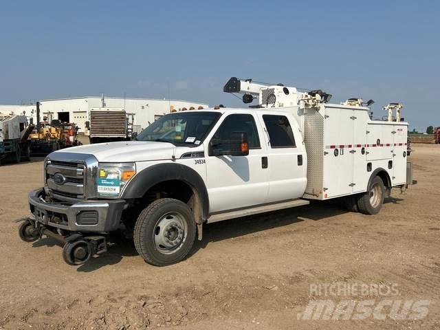 Ford F-550 Pojazdy komunalne