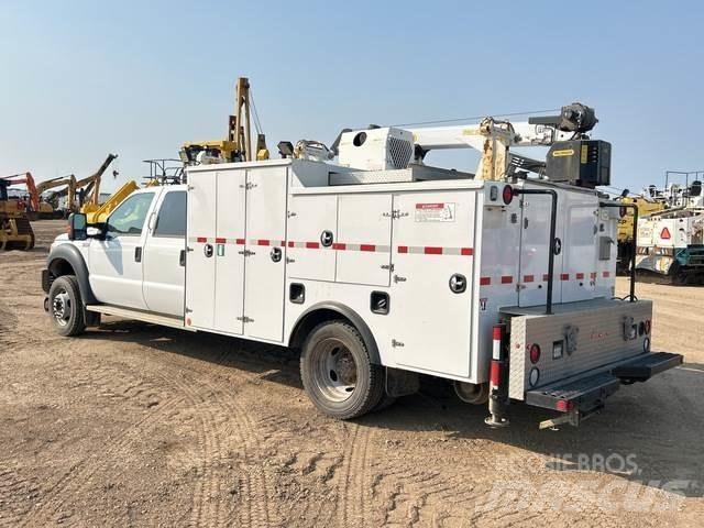 Ford F-550 Pojazdy komunalne