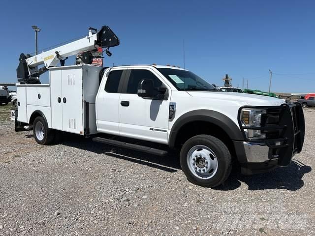 Ford F-550 Pojazdy komunalne