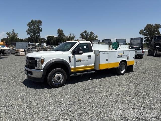 Ford F-550 Pojazdy komunalne