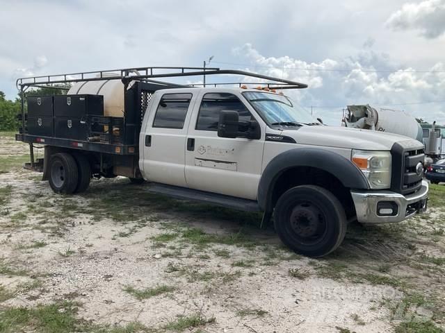 Ford F-550 Ciężarówki typu Platforma / Skrzynia