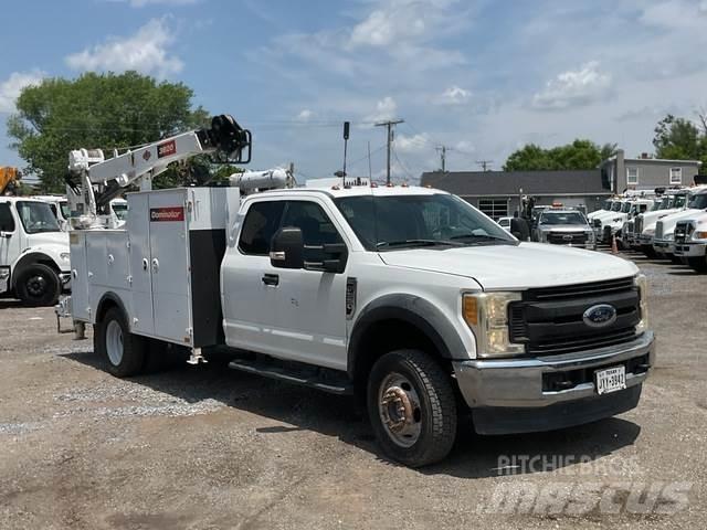 Ford F-550 Pojazdy komunalne