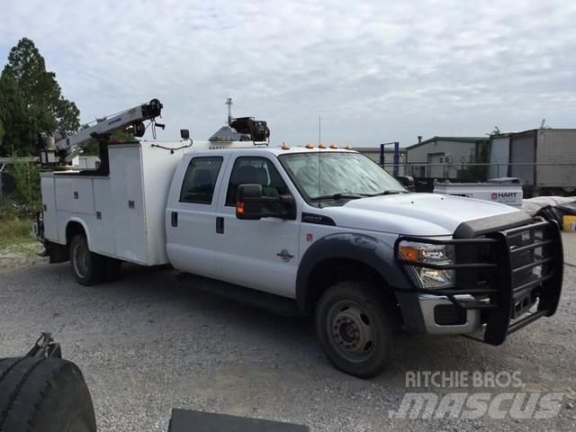 Ford F-550 Pojazdy komunalne