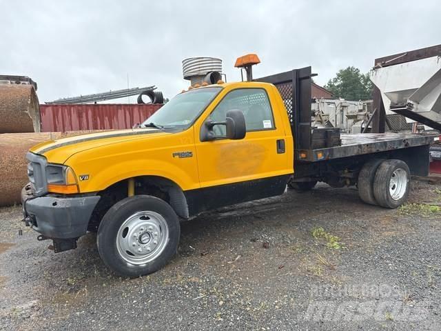 Ford F-550 Ciężarówki typu Platforma / Skrzynia