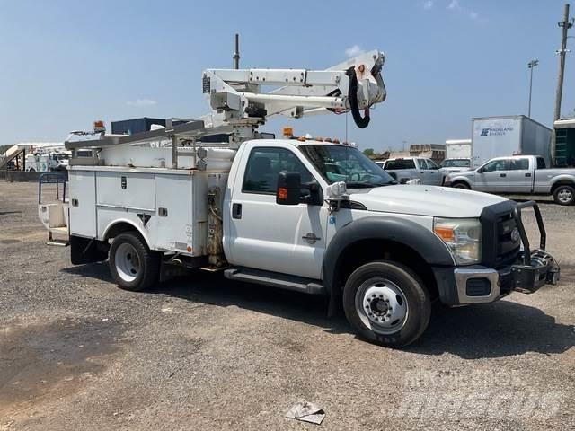 Ford F-550 Inne
