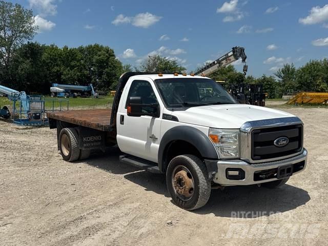 Ford F-550 Ciężarówki typu Platforma / Skrzynia