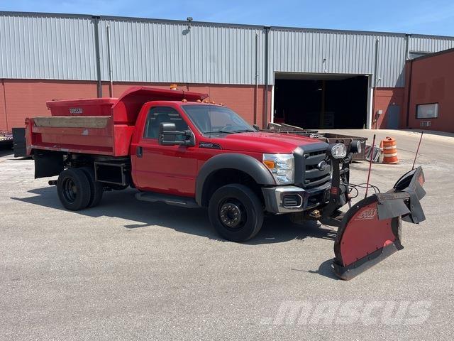 Ford F-550 Lemiesze i pługi śnieżne