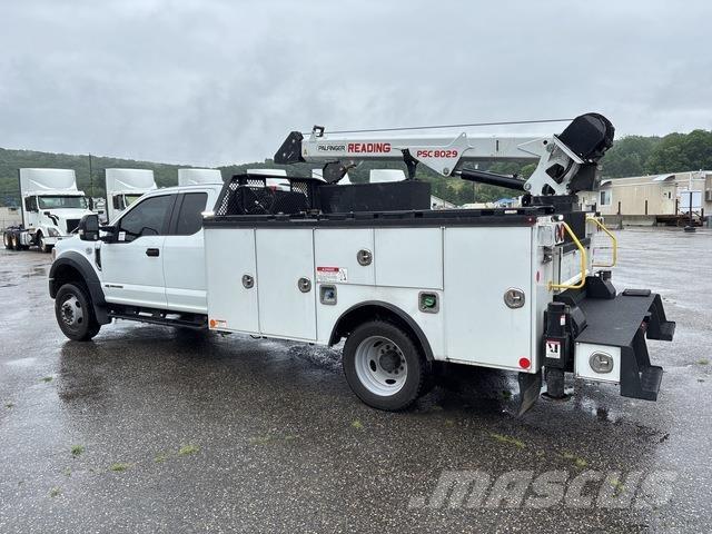 Ford F-550 Pojazdy komunalne
