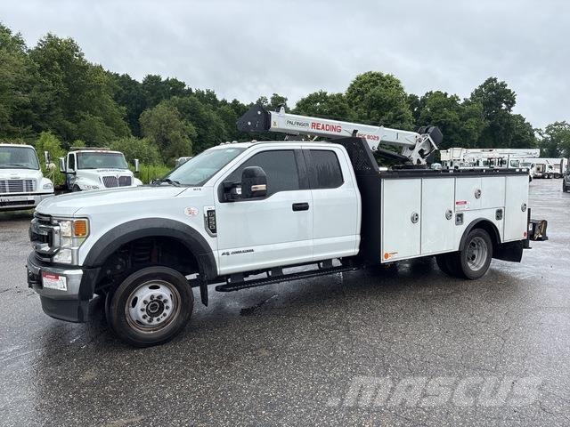 Ford F-550 Pojazdy komunalne