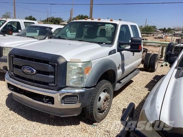 Ford F-550 Kabiny i wnętrze