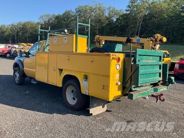 Ford F-550 Pojazdy komunalne
