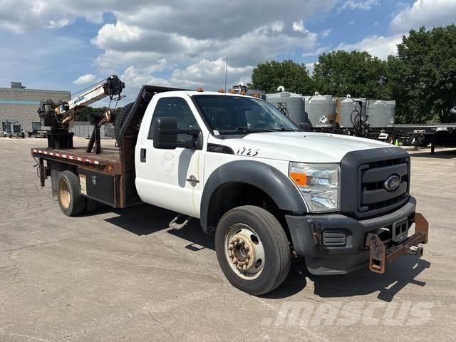 Ford F-550 Pojazdy komunalne