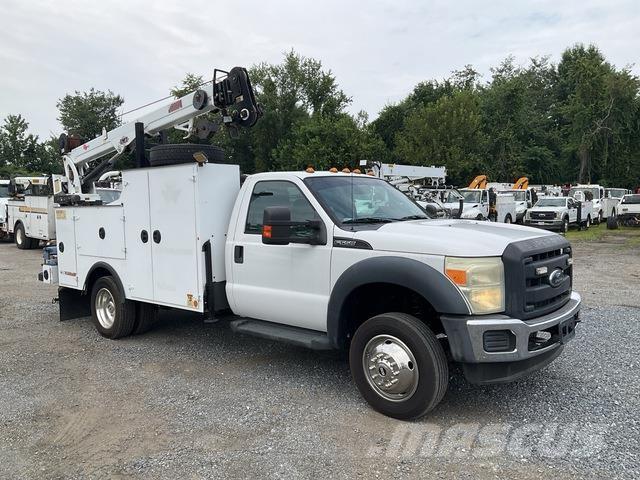 Ford F-550 Pojazdy komunalne