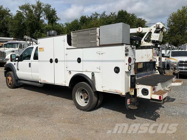 Ford F-550 Pojazdy komunalne