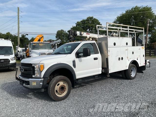 Ford F-550 Pojazdy komunalne