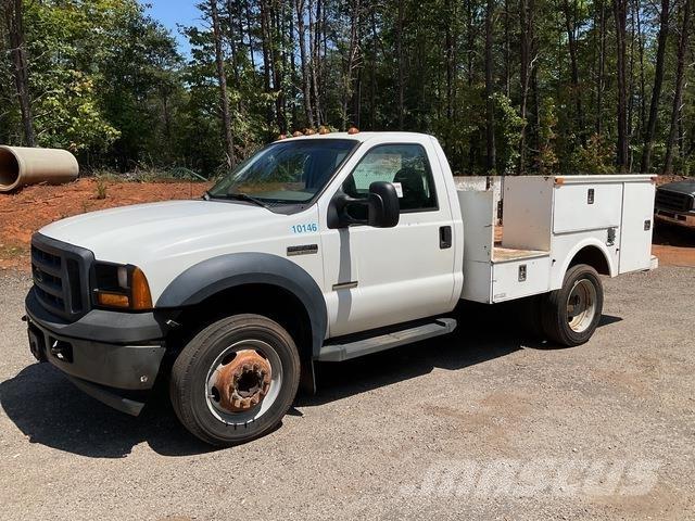 Ford F-550 Pick-upy / Pojazdy z otwieranymi burtami