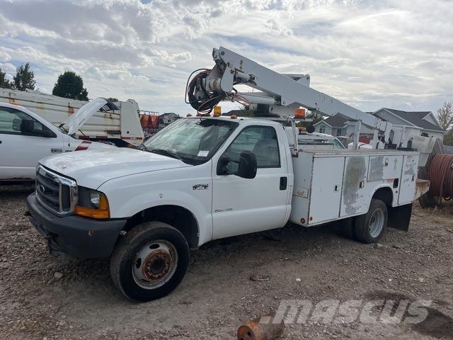 Ford F-550 Podnośniki koszowe