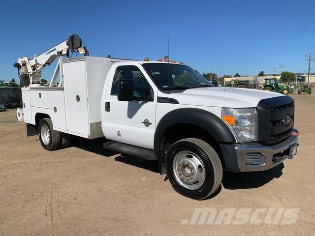 Ford F-550 Pojazdy komunalne