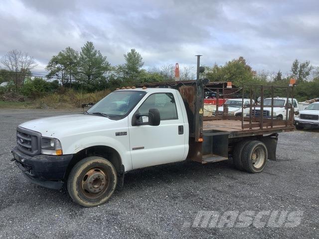 Ford F-550 Ciężarówki typu Platforma / Skrzynia