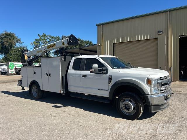 Ford F-550 Pojazdy komunalne