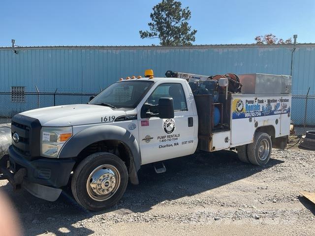 Ford F-550 Pick-upy / Pojazdy z otwieranymi burtami