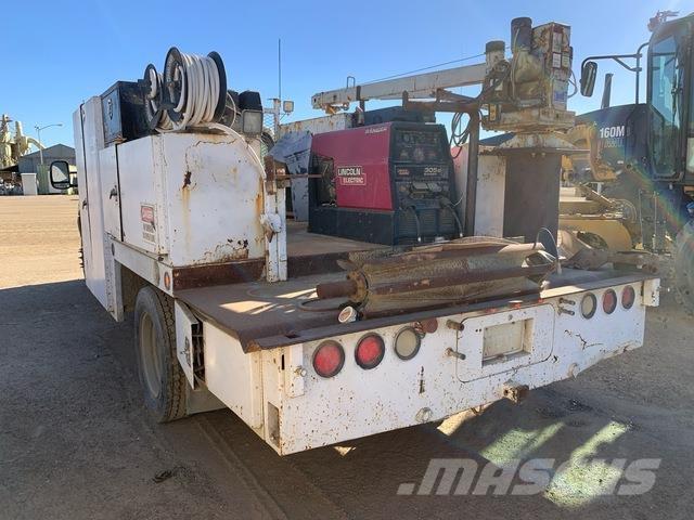 Ford F-550 Pojazdy komunalne