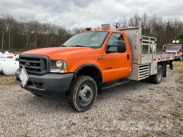 Ford F-550 Żurawie samochodowe
