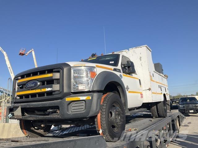 Ford F-550 Pojazdy komunalne
