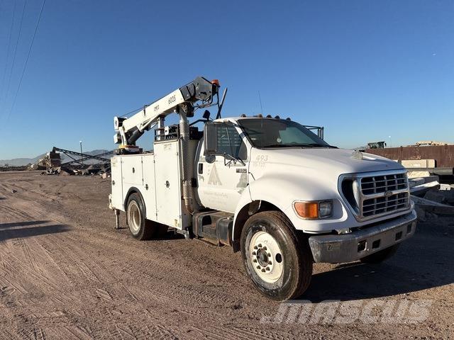Ford F-650 Pojazdy komunalne
