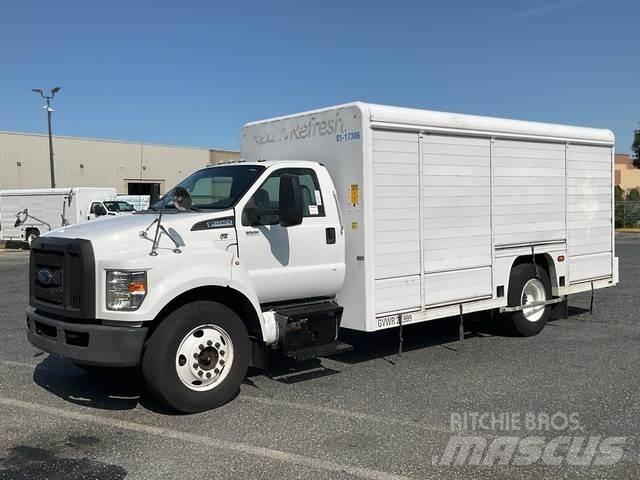 Ford F-650 Samochody do transportu napojów