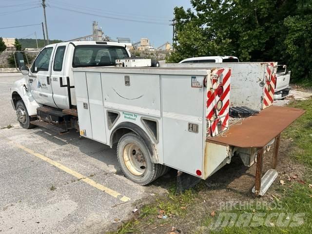 Ford F-650 Pojazdy komunalne