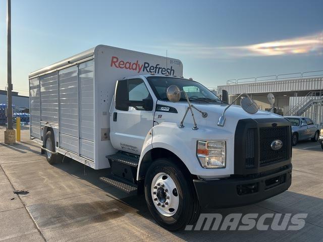 Ford F-650 Samochody do transportu napojów