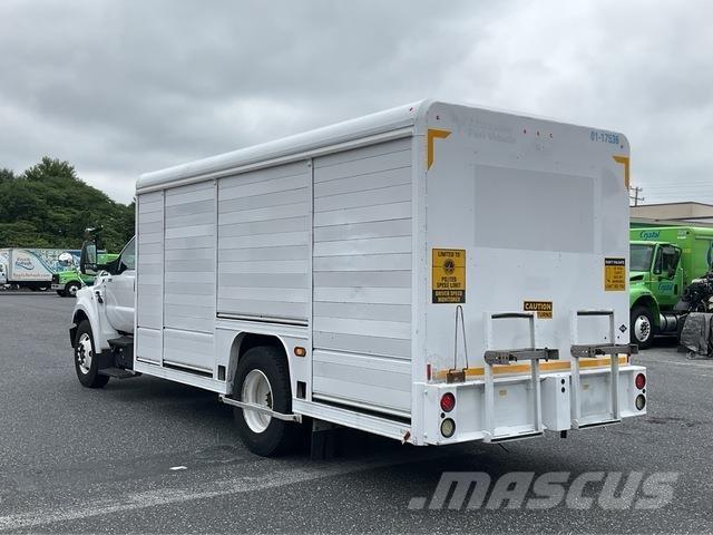 Ford F-650 Samochody do transportu napojów