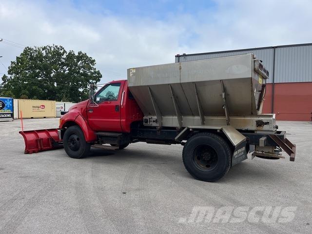 Ford F-650 Lemiesze i pługi śnieżne