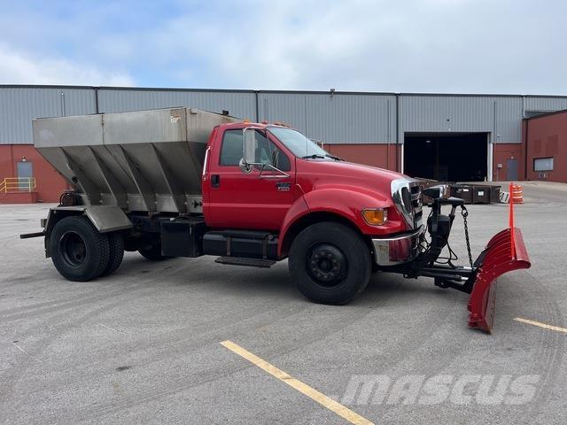 Ford F-650 Lemiesze i pługi śnieżne