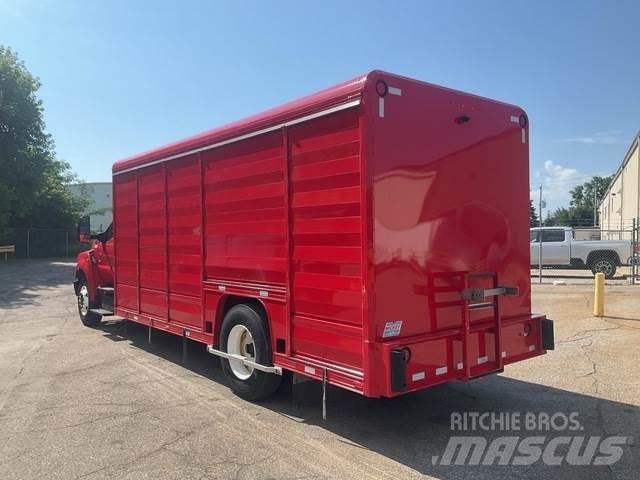 Ford F-650 Samochody do transportu napojów