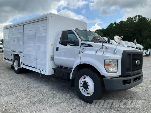 Ford F-650 Samochody do transportu napojów