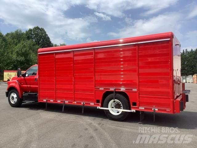 Ford F-650 Samochody do transportu napojów