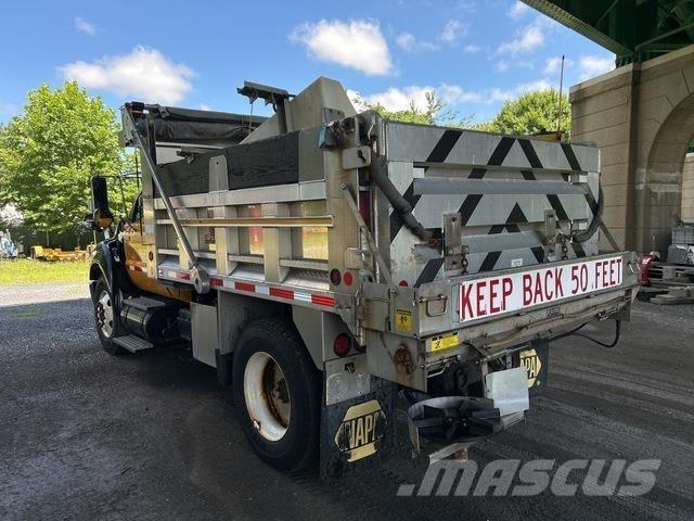 Ford F-650 Lemiesze i pługi śnieżne